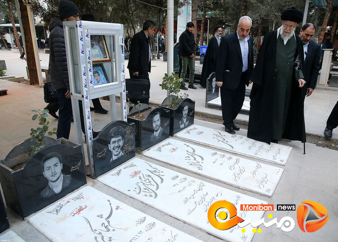 گزارش تصویری| حضور رهبری در مرقد امام خمینی و مزار شهدا