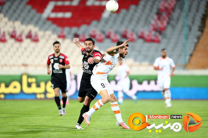 دیدار تیم های پرسپولیس تهران - مس رفسنجان