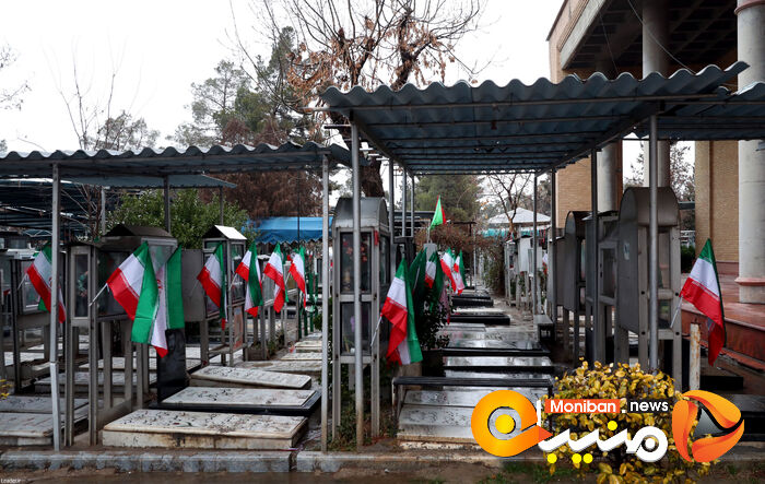 گزارش تصویری| حضور رهبر انقلاب بر مزار شهدا