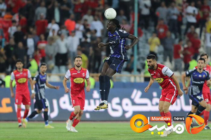 گزارش تصویری| بازی پیکان و پرسپولیس 