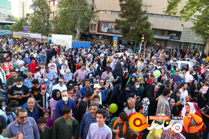 مهمونی ۱۰ کیلومتری