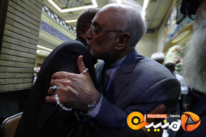 گزارش تصویری| حضور خاتمی، روحانی، خمینی و لاریجانی در مراسم ختم والده اسحاق جهانگیری