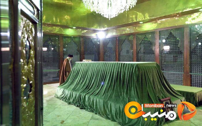 حضور رهبری در مرقد امام خمینی و مزار شهدا