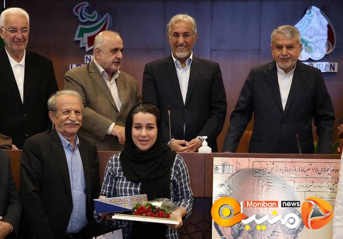 مراسم تجلیل از اردشیر لارودی، پیشکسوت روزنامه نکاری ورزشی و نفرات اول جشنواره جهانی ایپس در روز جهانی خبرنگاران ورزشی