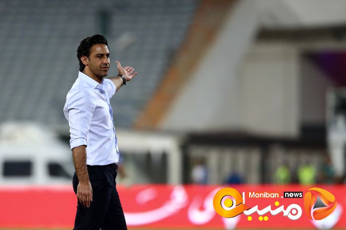 دیدار تیم های فوتبال استقلال - تراکتور