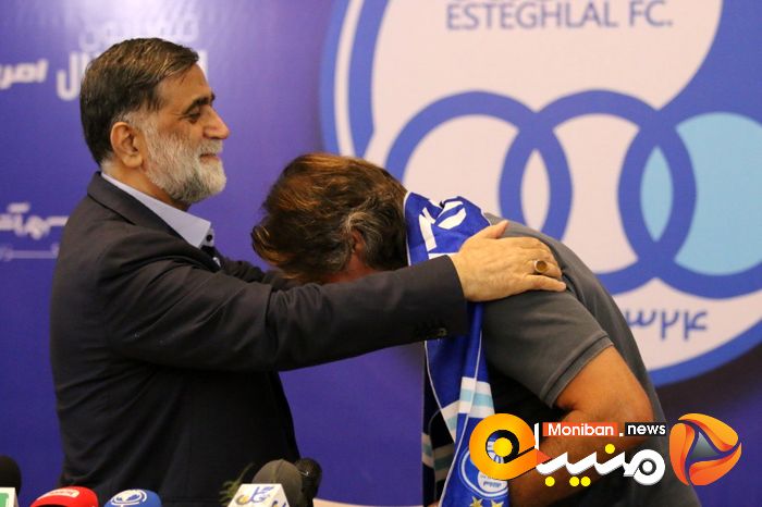 مراسم امضای قرارداد ریکاردو ساپینتو، سرمربی استقلال
