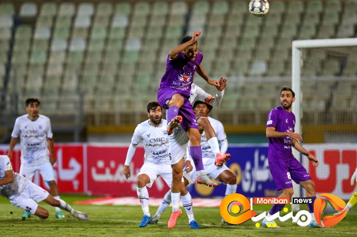 گزارش تصویری| بازی هوادار و چادرملو