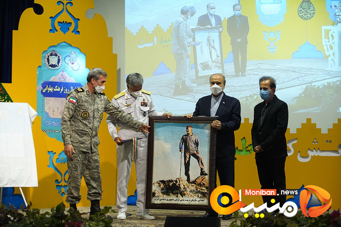 رونمایی از طرح ملی ارتش آماده و فعال