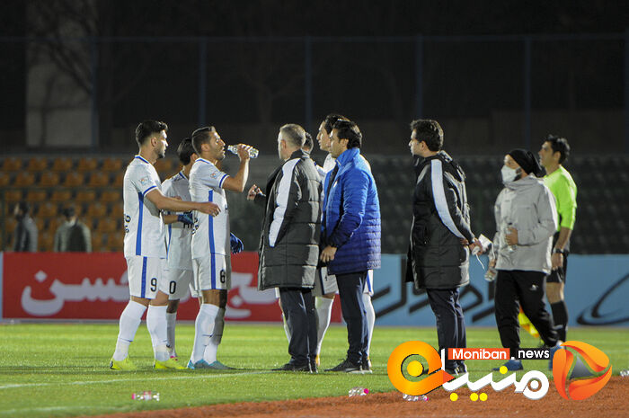 بازی استقلال و پیکان