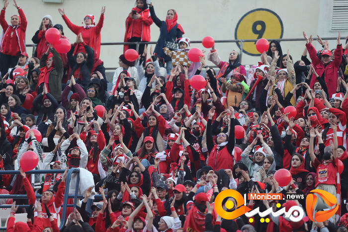 گزارش تصویری| بازی پرسپولیس و هوادار