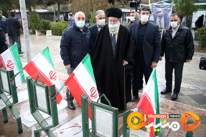 گزارش تصویری| حضور رهبر انقلاب بر مزار شهدا