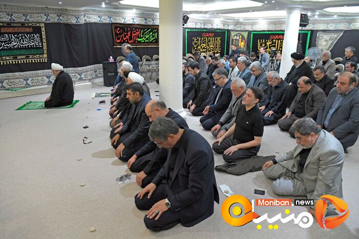 مراسم عزاداری سیدالشهدا (ع) در دفتر حسن روحانی