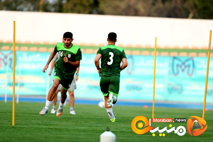 بازديد وزير ورزش و جوانان از اردوي تيم ملي فوتبال