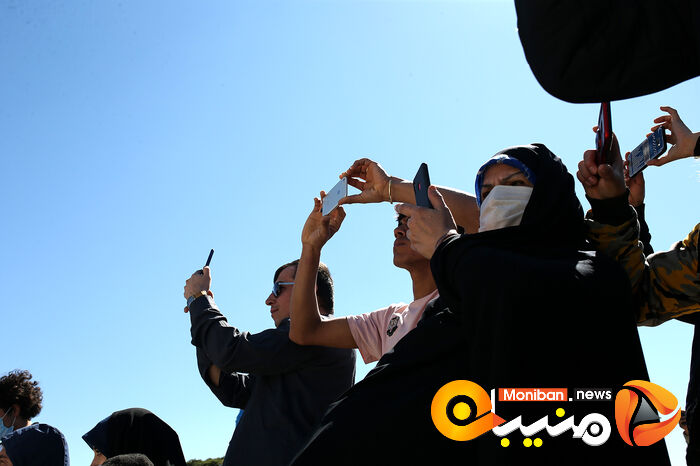 تحویل سال ۱۴۰۰ در میدان آزادی تهران