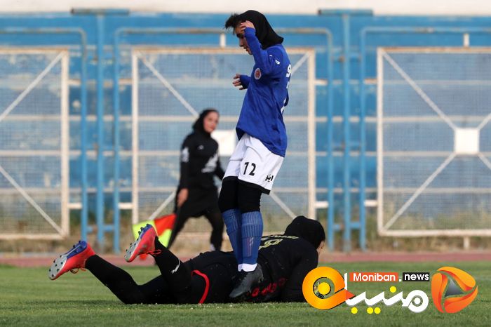 جشن قهرمانی تیم خاتون بم قهرمان رقابت های لیگ فوتبال بانوان