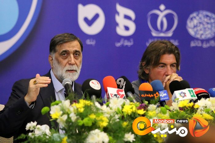 مراسم امضای قرارداد ریکاردو ساپینتو، سرمربی استقلال
