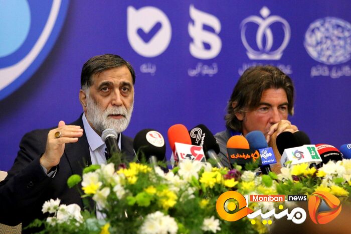 مراسم امضای قرارداد ریکاردو ساپینتو، سرمربی استقلال