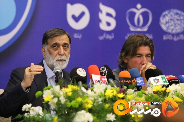 مراسم امضای قرارداد ریکاردو ساپینتو، سرمربی استقلال