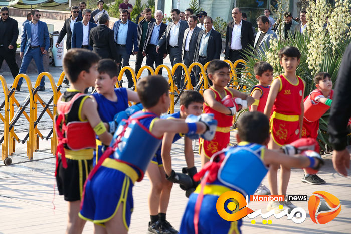 گزارش تصویری| همایش بزرگ ووشوکاران استان تهران در پل طبیعت