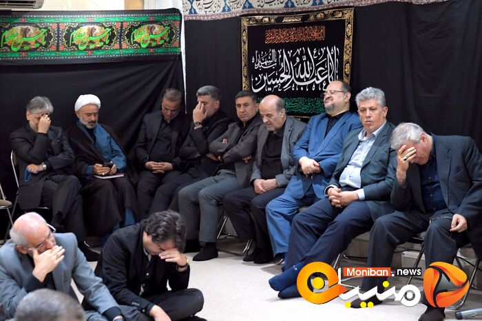 مراسم عزاداری سیدالشهدا (ع) در دفتر حسن روحانی