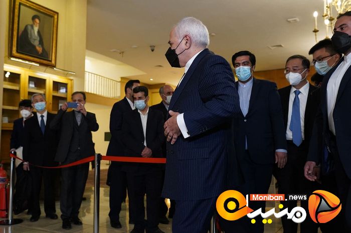 افتتاح نمایشگاه اسناد به مناسبت پنجاهمین سالگرد روابط دیپلماتیک ایران و چین