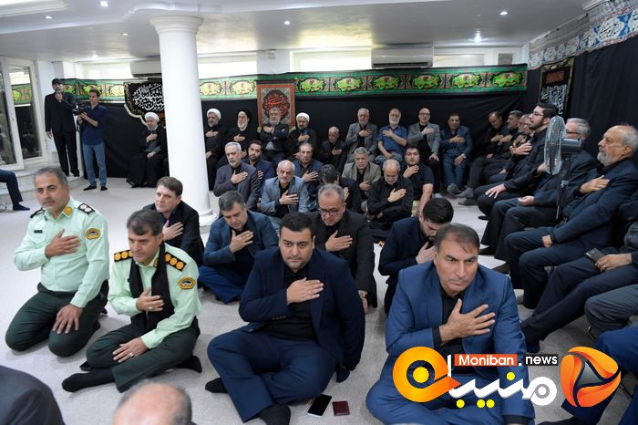 مراسم عزاداری سیدالشهدا (ع) در دفتر حسن روحانی