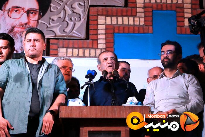 گزارش تصویری| استقبال باشکوه از پزشکیان در اهواز