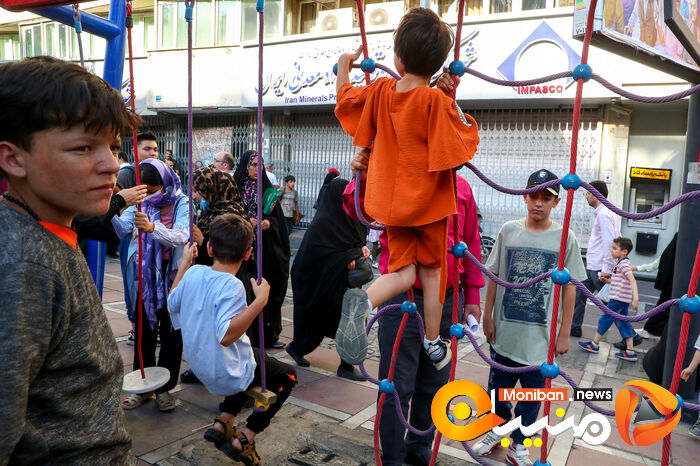 مهمونی ۱۰ کیلومتری