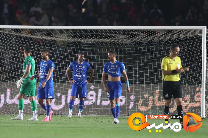 گزارش تصویری| شکست سنگین استقلال مقابل تراکتور