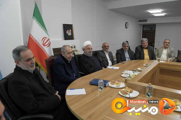 دیدار جمعی از فرهنگیان با حسن روحانی
